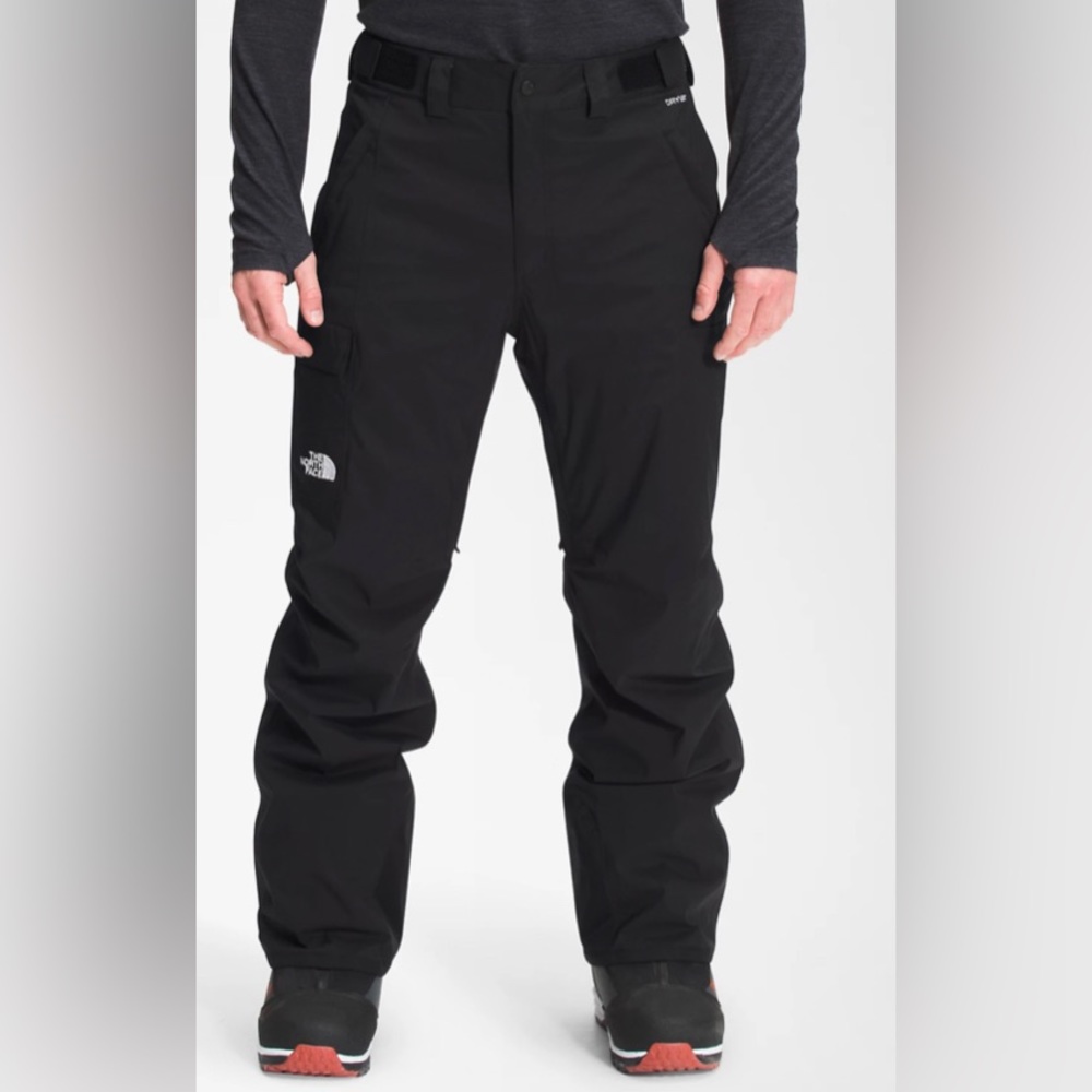 BNWOT North Face Men’s Ski Pants sz L short inseam